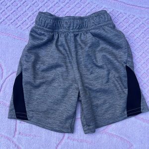 Garanimals Baby Boy Size 2T 100% Polyester Elastic Waist Gray Athletic Shorts